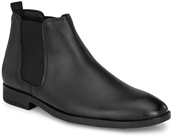 CHELSEA BOOTS